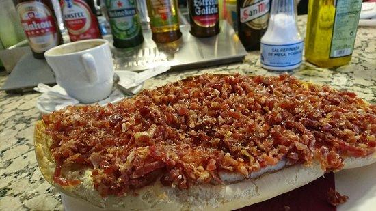 Las Tablas Cafeteria Panaderia